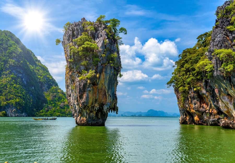 From Phuket: James Bond Island by Speedboat on Day Trip - Naka Island beach time