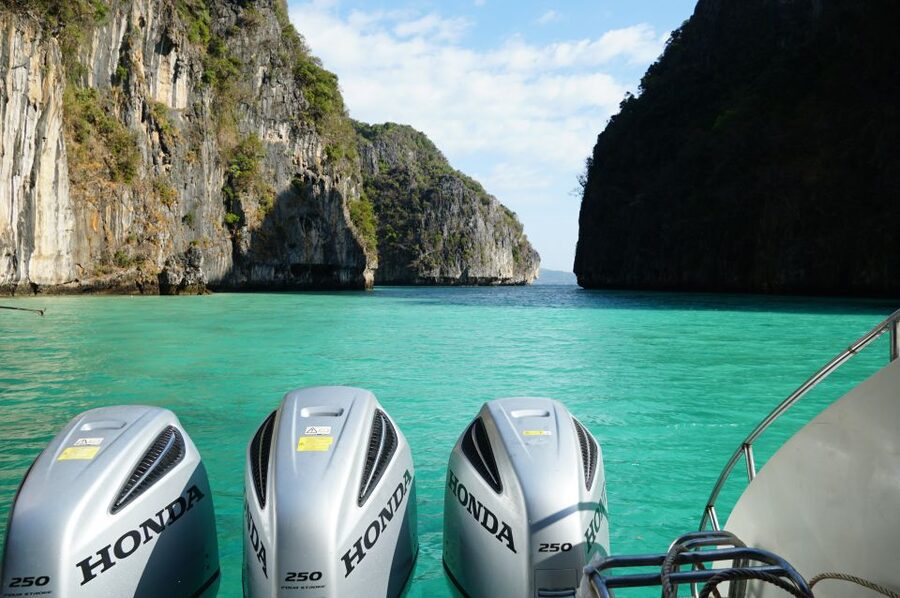 From Phuket: Phi Phi Islands Speedboat Trip & Lunch - Why This Phi Phi Day Trip Works