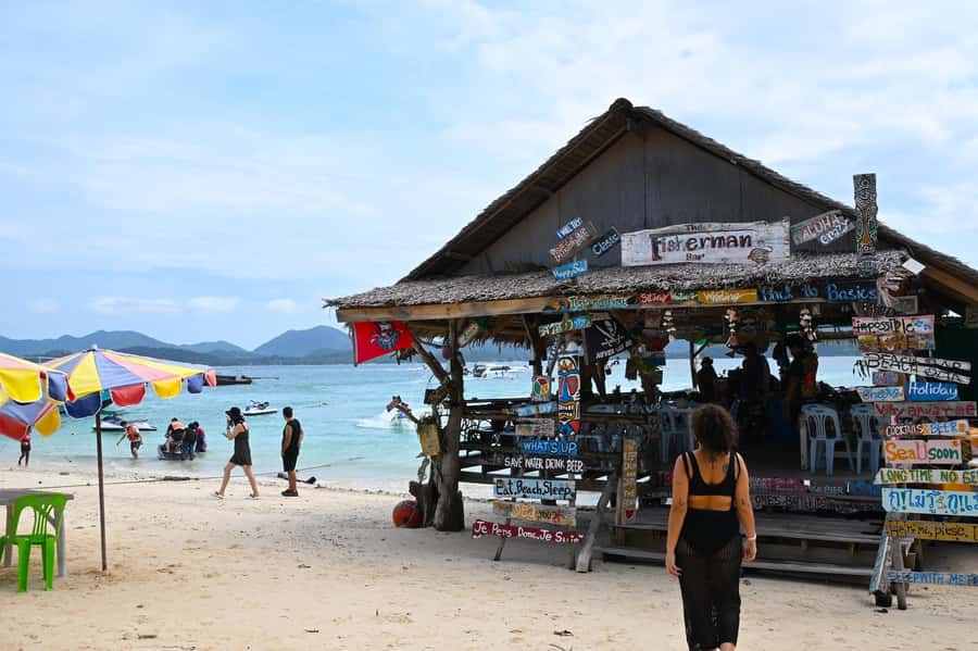 From Phuket: Premium Speedboat Tour to James Bond & Ko Panyi - Khai Island for swimming and snorkeling