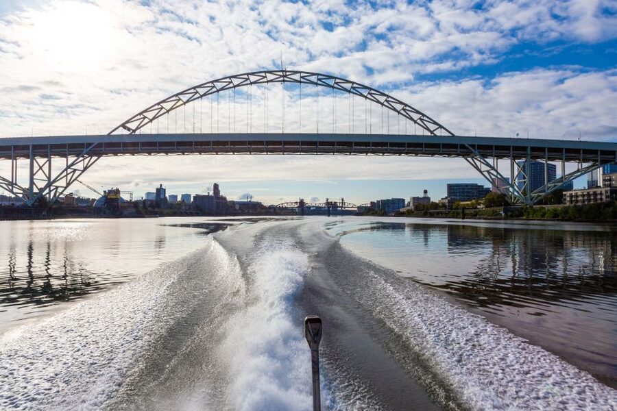 From Portland: 7 Wonders of the Gorge Jetboat Cruise - Beacon Rock and Mount Hood views