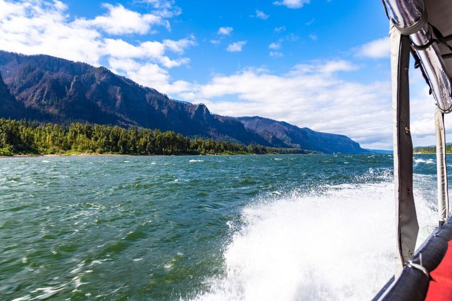 From Portland: Bigfoot Adventure 3.5-hour Jetboat Cruise - Who will enjoy the Explorer Jetboat most