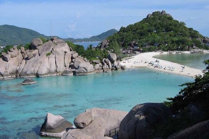 From Samui: Ko Tao and Koh Nang Yuan Speedboat Day Trip - Lunch on Koh Tao, the weak link in the day