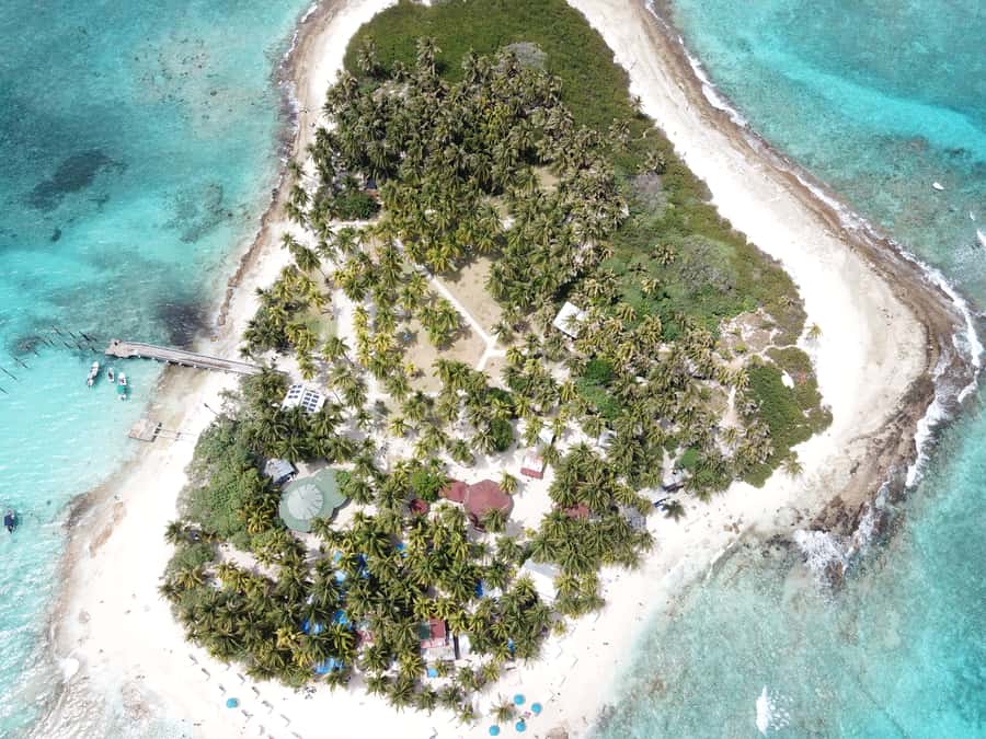 From San Andrés: Speedboat Tour to Johnny Cay Island - The biggest issue: keeping the return ride clear