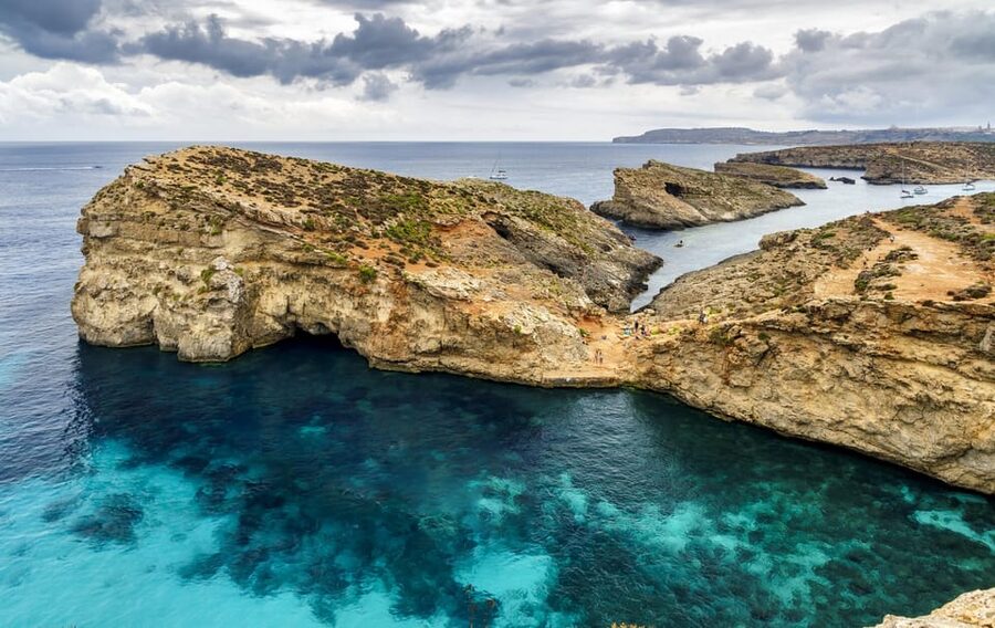 From St. Julian's: Comino and Blue Lagoon Trip by Speedboat - Final verdict: fast access, beautiful water, limited quiet