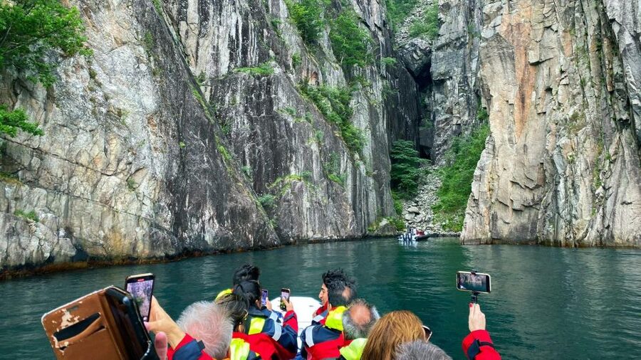 From Stavanger: Lysefjorden & Pulpit Rock RIB Boat Tour - Vagabond Cave and the old smuggling stories