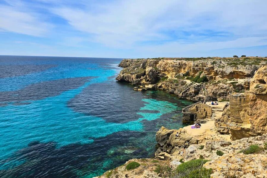 From Trapani: Egadi Islands Tour by RIB to Favignana and Levanzo with Lunch - The guide makes a real difference