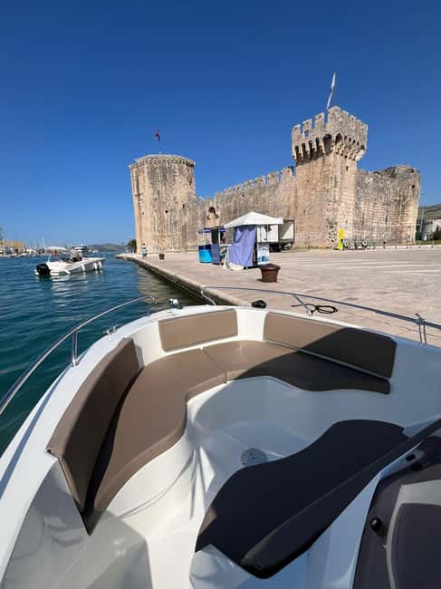 From Trogir/Kaštela: Private Blue Lagoon Speedboat Cruise - What the speedboat adds to the day