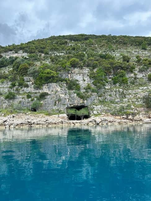 From Vlore: Haxhi Ali Cave & Karaburun Beach Speedboat Tour - Who should book this Karaburun boat tour?