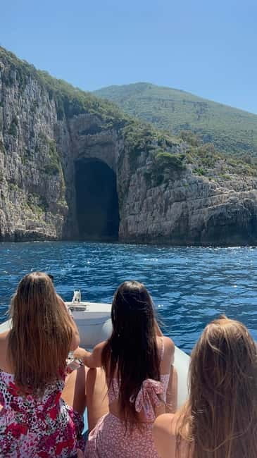 From Vlore: Haxhi Ali Cave&Karaburun Speedboat Tour - The 20-minute run to Karaburun Peninsula