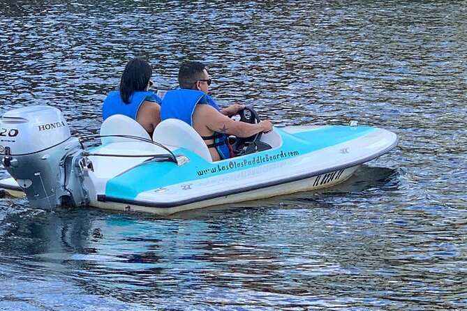 Ft. Lauderdale Mini Powerboat Rental. Canal, Yacht, Mansion Tour - Why the one-hour rental works
