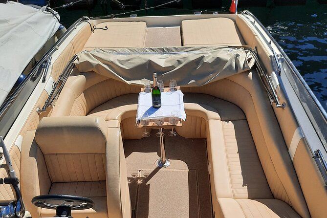 Full-Day Grand Tour, private speedboat at Lake Como - Como city views and the first villas