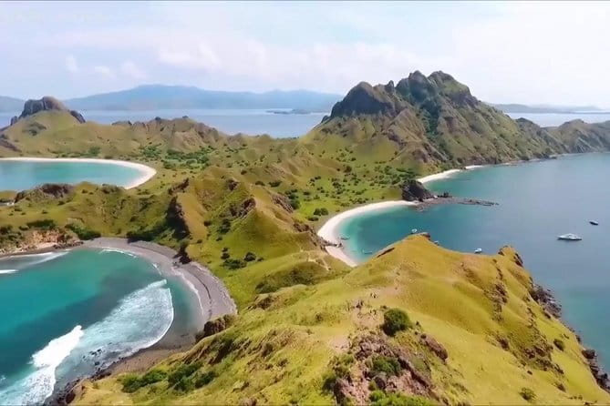 Full Day Komodo Tour With Hey Bali Info Visit 6 Spot - What the boat and crew are really like