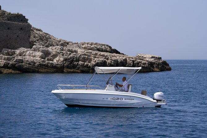 Full Day Private Tour from Sorrento to Capri by speedboat - Bagni Regina Giovanna: a dramatic first stop