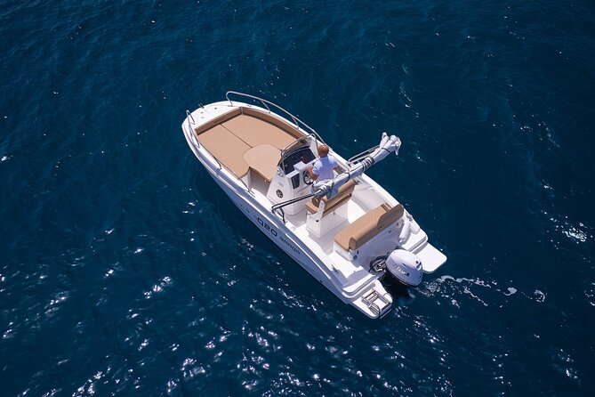 Full Day Private Tour from Sorrento to Capri by speedboat - Marina Piccola and Capri’s southern coast
