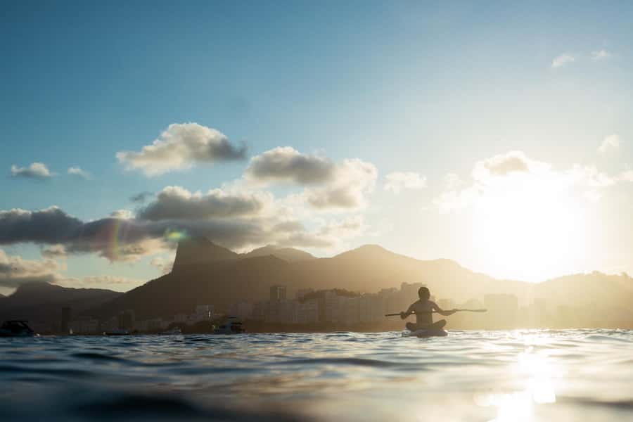 Glória: Sunset Speedboat Cruise with Drinks and Snacks - Adão Beach gives the tour a real break