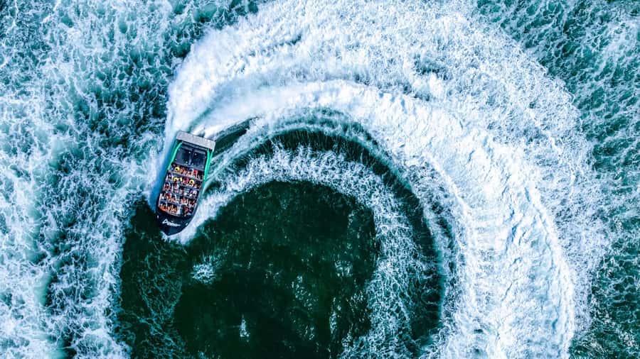 Gold Coast: 360-Degree High-Speed Jet Boat Adventure - The Gold Coast jet boat ride starts at full speed