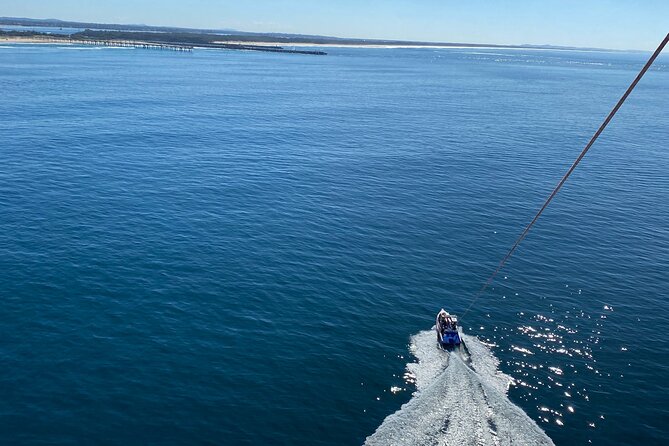 Gold Coast & Surfers Paradise - Parasail & V8 Jetboat Combo - Age, size, and participation rules