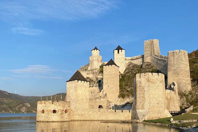 Golubac Fortress w/Iron Gate Speed Boat & Rakija Distillery tour - Lunch beside the Danube in Golubac