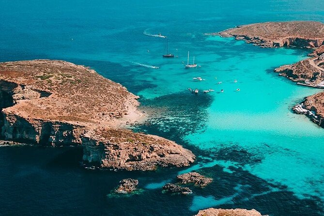 Gozo Comino and Blue Lagoon Powerboat from St Julian's - Santa Maria Caves and the move to Comino