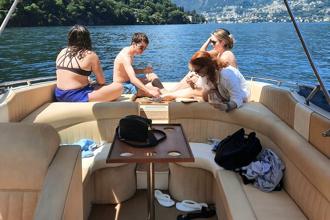 Grand Tour, 1h to 4h private luxury speedboat at Lake Como - Isola Comacina and time for a swim