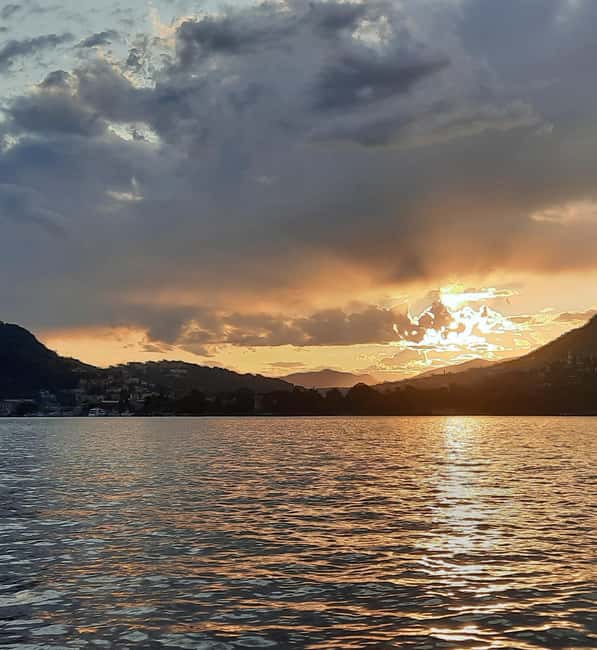 Grand Tour, on luxury speedboat at Lake Como - Tremezzo, Villa Carlotta, and Villa Melzi