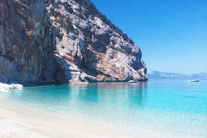 Gulf of Orosei Speedboat Trip with Aperitif from Cala Gonone - Lunch is the main practical weakness