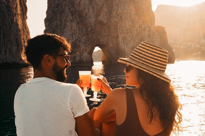 Half day around Capri by Itama 38 speedboat - What is included on the Itama 38