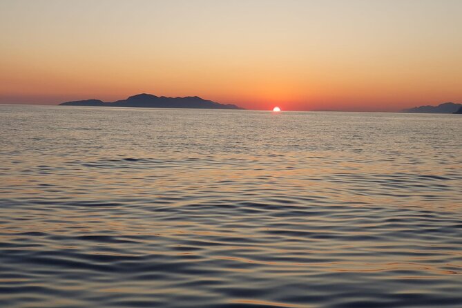 Half-Day Best Beaches & Bays Private Speed Boat Tour - Drinks, snorkeling gear, and what to bring