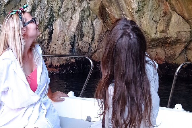 Half-Day Private Speed Boat Tour in Dubrovnik on Elaphiti Islands - A slow cruise along Kolocep’s outer coast