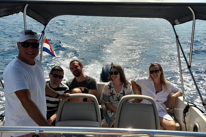 Half-Day Private Speed Boat Tour in Dubrovnik on Elaphiti Islands - Kolocep’s Green Cave, beneath the lighthouse