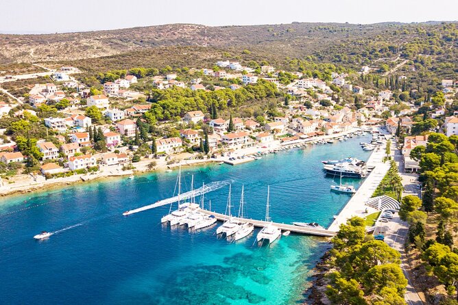 Half day speedboat tour to Solta island & Blue Lagoon from Trogir - Who will enjoy this trip most