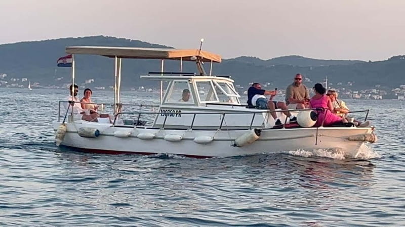 Half-day speedboat trip from Zadar with drinks - The 45-Minute Ride Across the Water