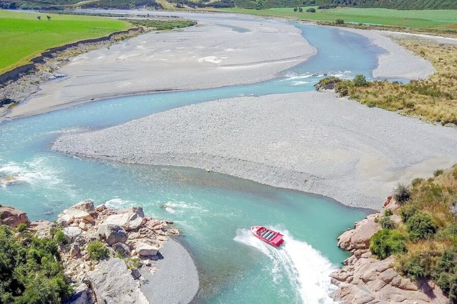 Hanmer Springs Jet Boat Adventure Tour - A Fast Introduction to the Waiau Gorge
