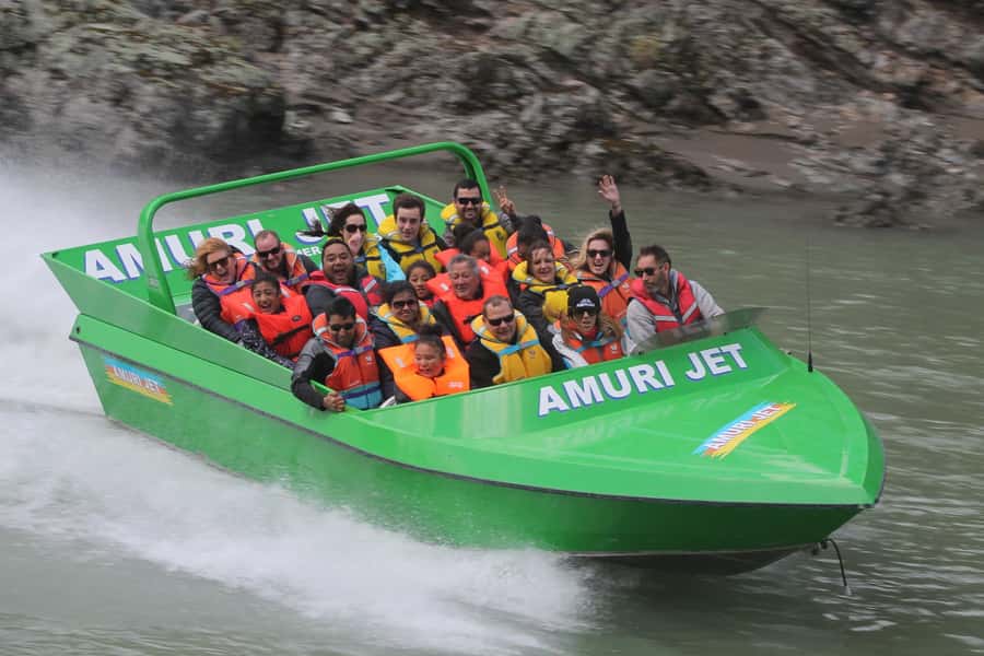 Hanmer Springs: River Jet Boat Ride - A fast introduction to the Waiau Gorge