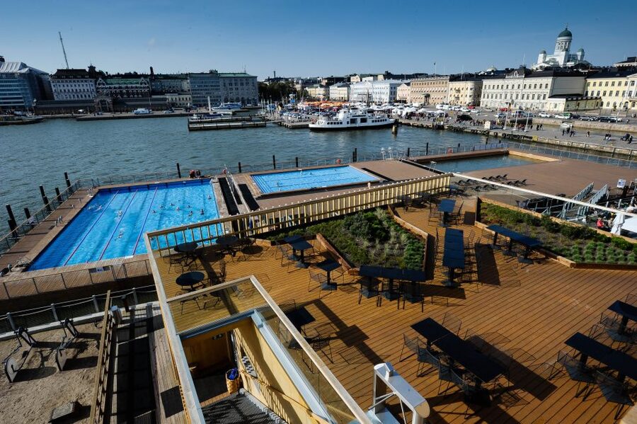 Helsinki: City and Outer Islands Guided RIB Boat Tour - Ferries, villas, and Kaivopuisto