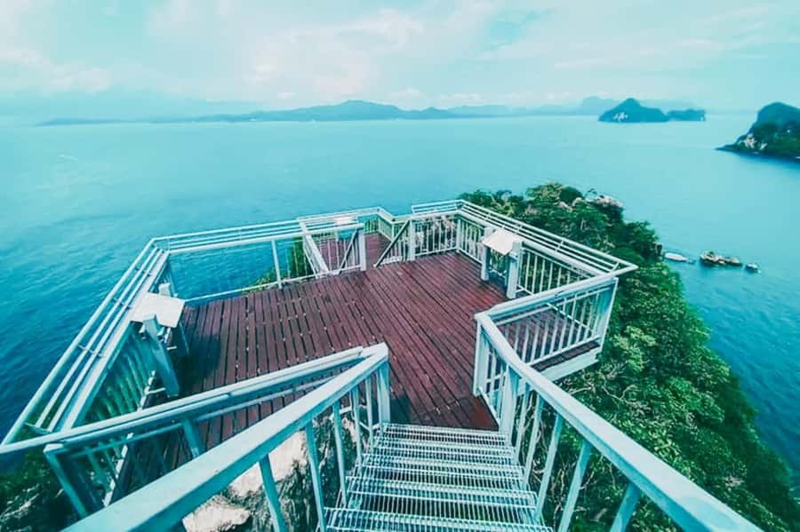 Hong Island Tour by Speedboat - From Krabi hotel pickup to the speedboat