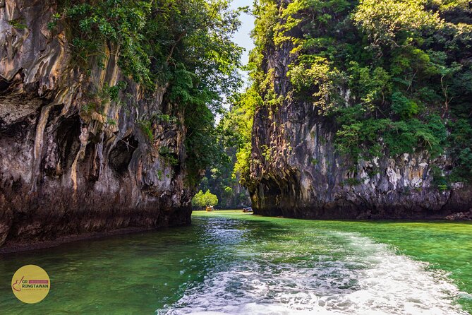 Hong Islands One Day Tour by Speed Boat from Ao Nang, Krabi - Daeng Island, red rock and snorkeling