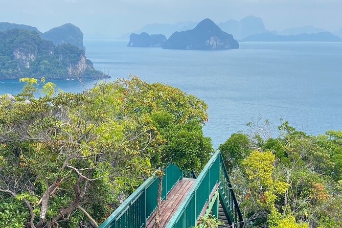 Hong Islands Trip Premium Speedboat from Krabi - Guide service and the feel of the day