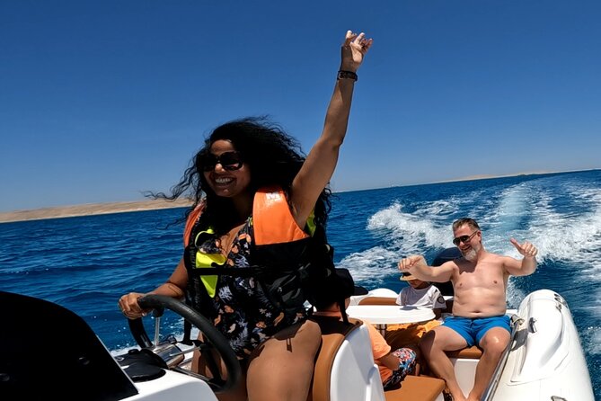 Hurghada Giftun Island Speedboat Cruise To Orange bay - What the food and facilities add to the value