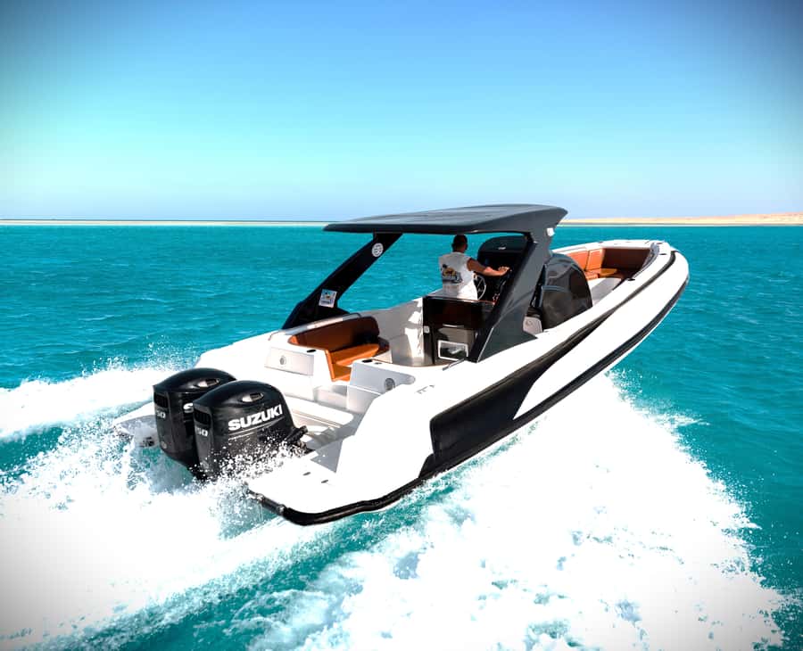 Hurghada: Hula Hula Speedboat w/ Optional Snorkeling & Lunch - Snorkeling Over Coral and Fish