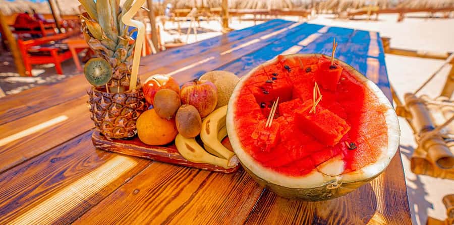Hurghada: Paradise Speedboat w/ Optional Snorkeling & Lunch - Lunch, drinks, and the real price