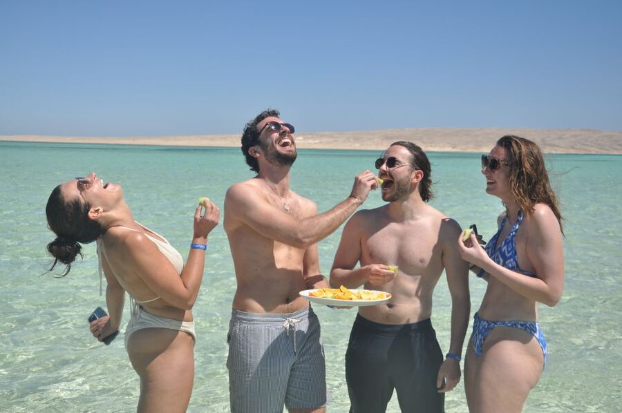 Hurghada: Private Speedboat Adventure with Snacks & Pick-up - Giftun Islands, sandbanks, and quieter beach stops