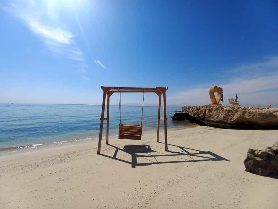 Hurghada: Private Speedboat to Magawish Island - What the $88 price really covers