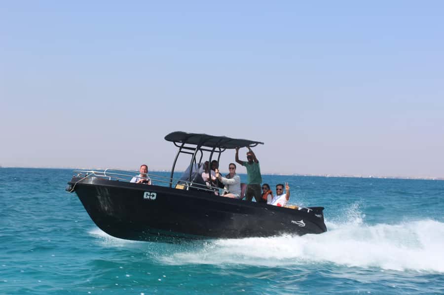 Hurghada: Private Speedboat to Orange Bay and White Island - The Optional Five-Minute Flight