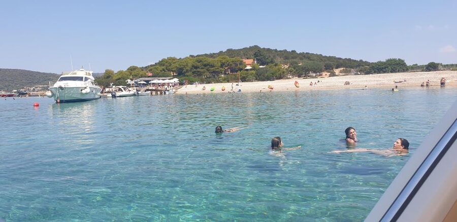 Hvar:Blue & Grenn Cave and Vis Island Private Speedboat Tour - Key points to know before booking