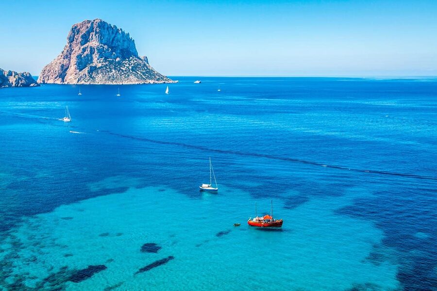 Ibiza: SpeedBoat trip to Atlantis & Es Vedra Snorkel+Paddle - The return route and Cala Comte