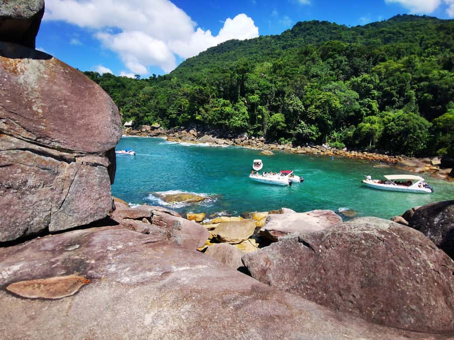 Ilha Grande: 360° Circumnavigation Speed Boat Tour - 8h - Key things to know before you go