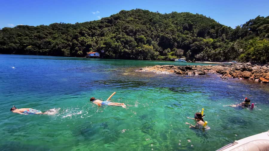 Ilha Grande: 6-Hour Speedboat Tour to Blue and Green Lagoons - Language, timing, and the self-guided format