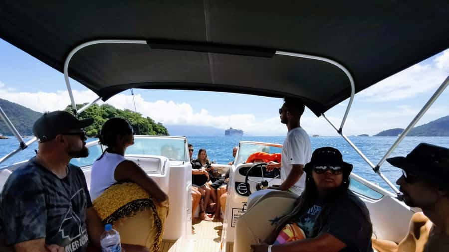 Ilha Grande: 7h Speedboat Tour of Paradise Islands - How this compares with hiking to a beach