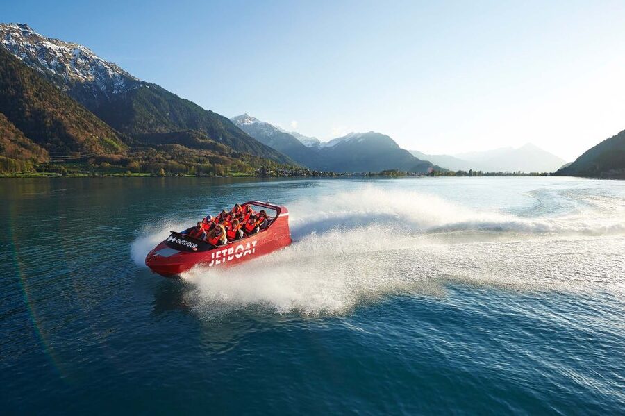 Interlaken: Scenic Jetboat Ride on Lake Brienz - Iseltwald and the views from open water